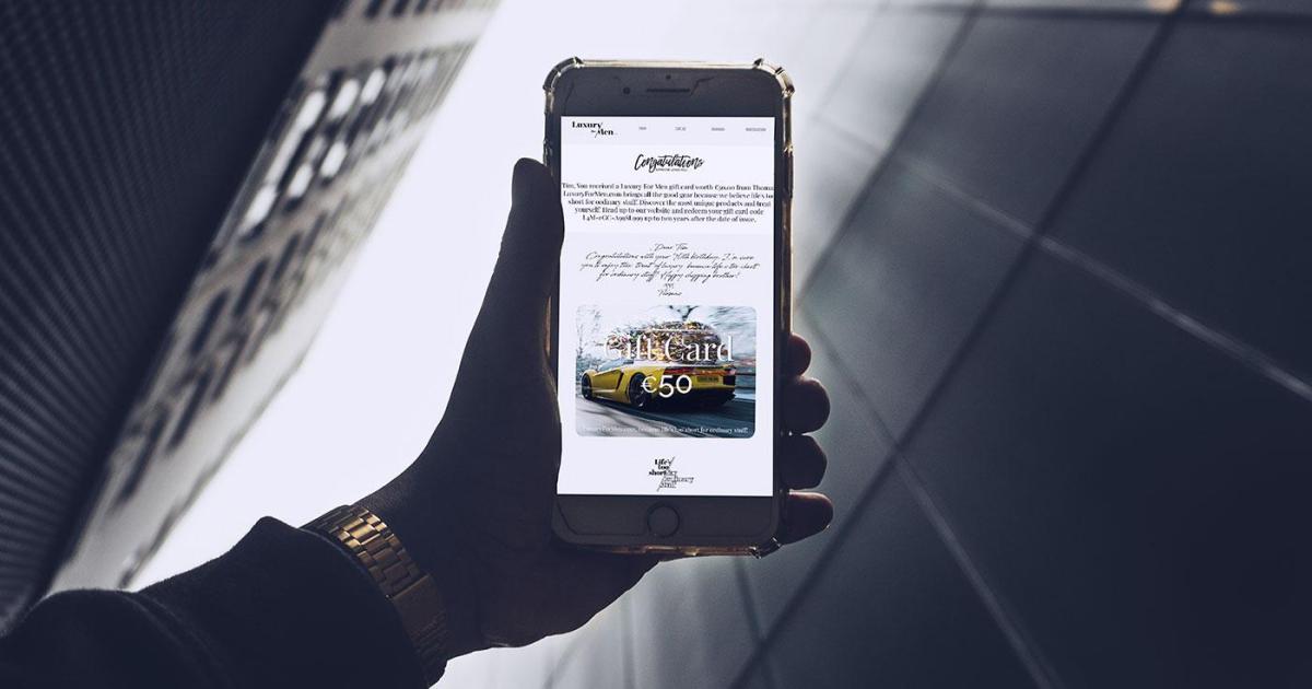 Für die Nachzügler ohne Geschenk: Kaufen Sie die Luxury For Men E-Gift Card!