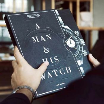 A Man And His Watch Livre 