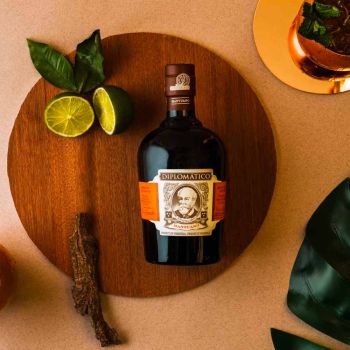 Diplomático Mantuanoc 8 Ans Rhum