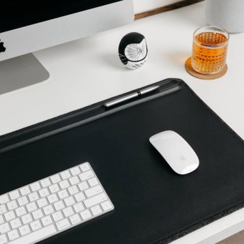 Orbitkey Skrivebordsmåtte Medium - Sort